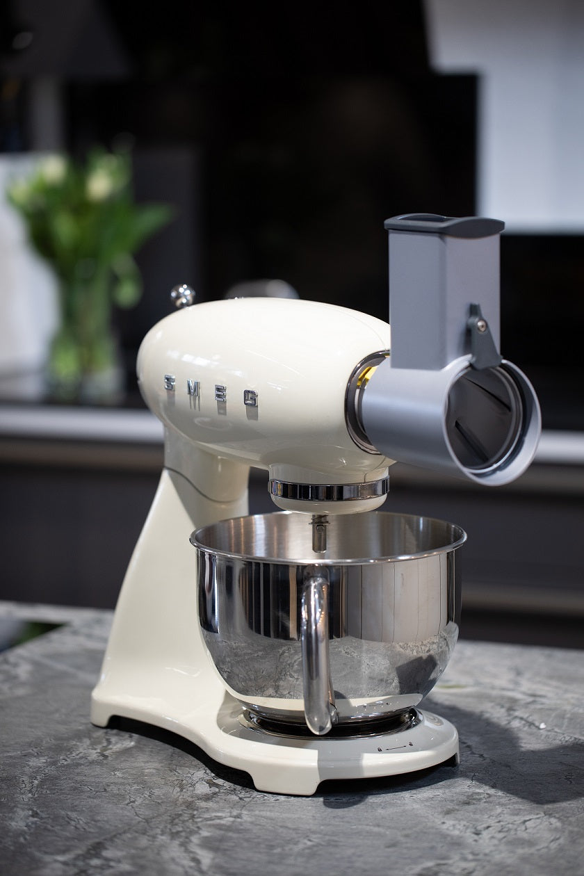 Getreidemühlen- / Kaffeemahl-Vorsatz Stahlkegelmahlwerk für SMEG & Kenwood  von Jupiter Küchenmaschinen – Jupiter Markenshop